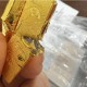 网友爆料：有朋友在工行买到“掺假金条”？工行南翔支行工作人员：仍在调查，不方便透露，无法给予具体答复
